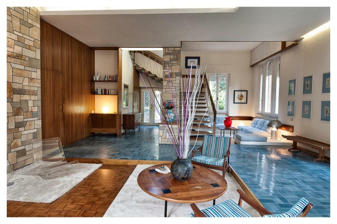 Villa Italy 马里纳-迪-皮特拉桑塔 外观 照片