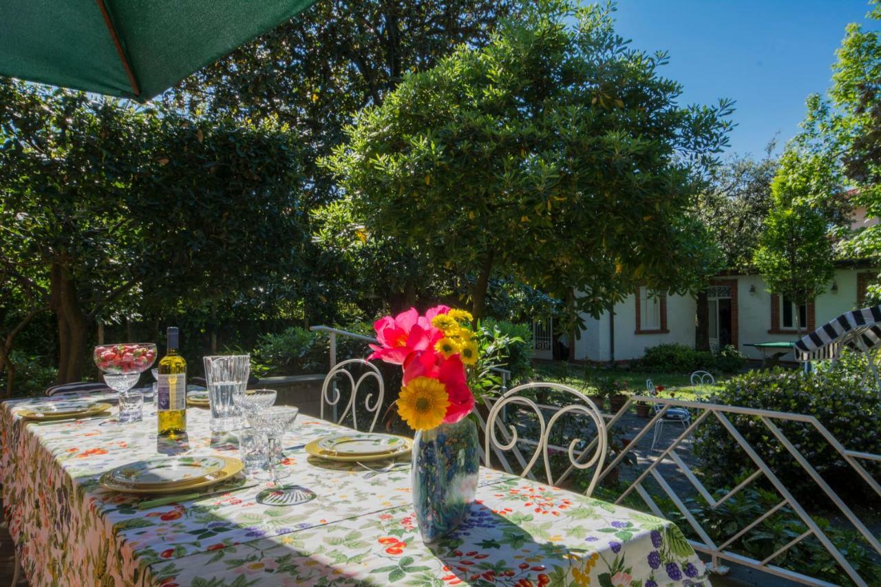 Villa Italy 马里纳-迪-皮特拉桑塔 外观 照片